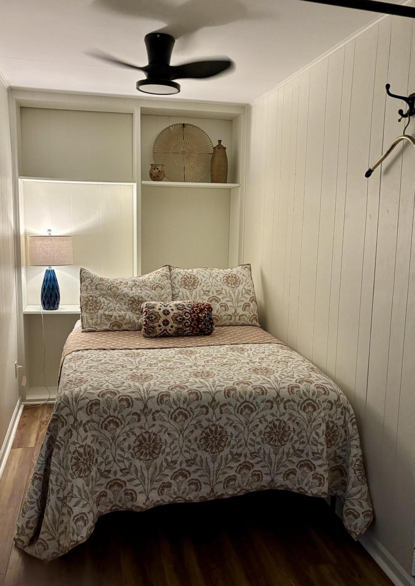 The Iris Garden Downtown Cottages And Suites Nashville Zimmer foto