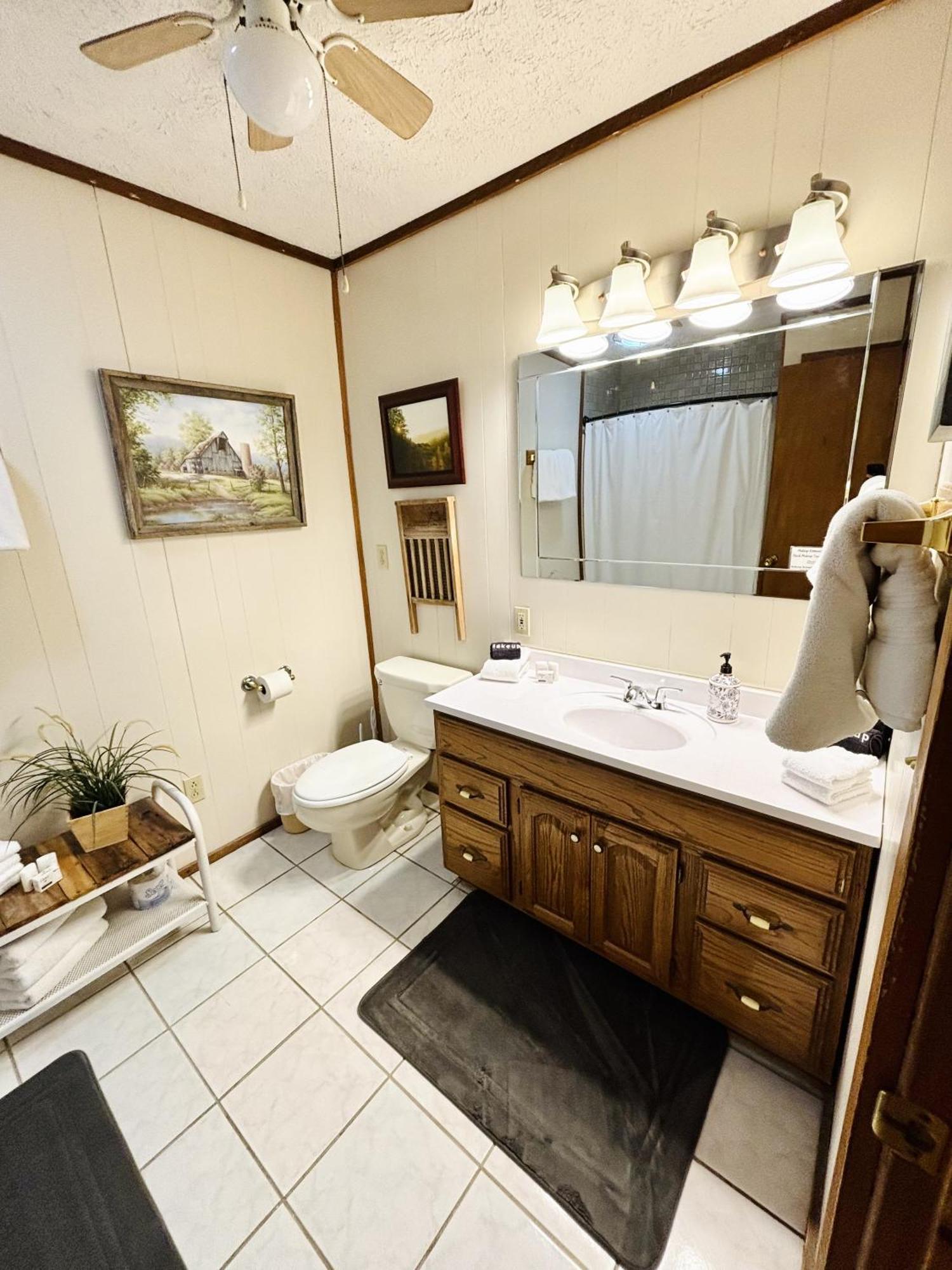 The Iris Garden Downtown Cottages And Suites Nashville Zimmer foto